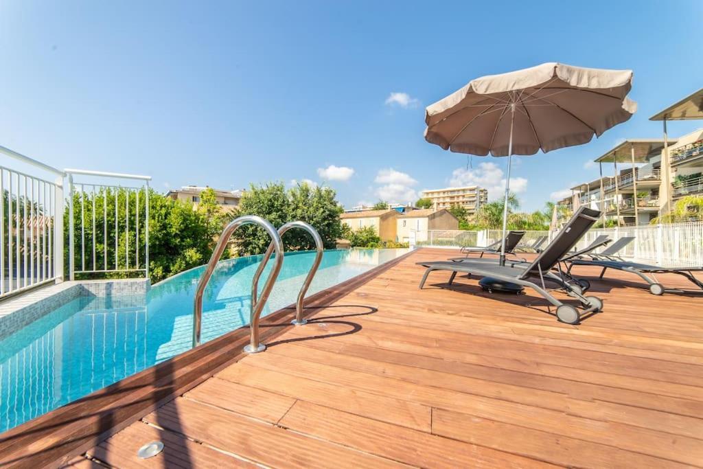 A7- 2 Bdr Sea & Mountain View - Ac, Parking, Pool & Terrace Apartment Антиб Екстериор снимка
